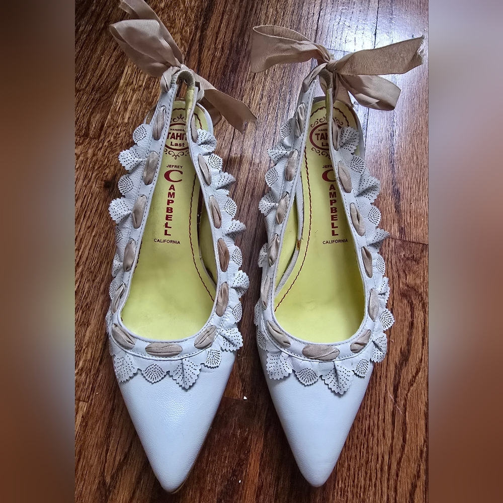 Vintage Genuine Leather Kitten Heel Pumps With Bow Detail - Size 38 / 7.5 - Picture 3 of 13